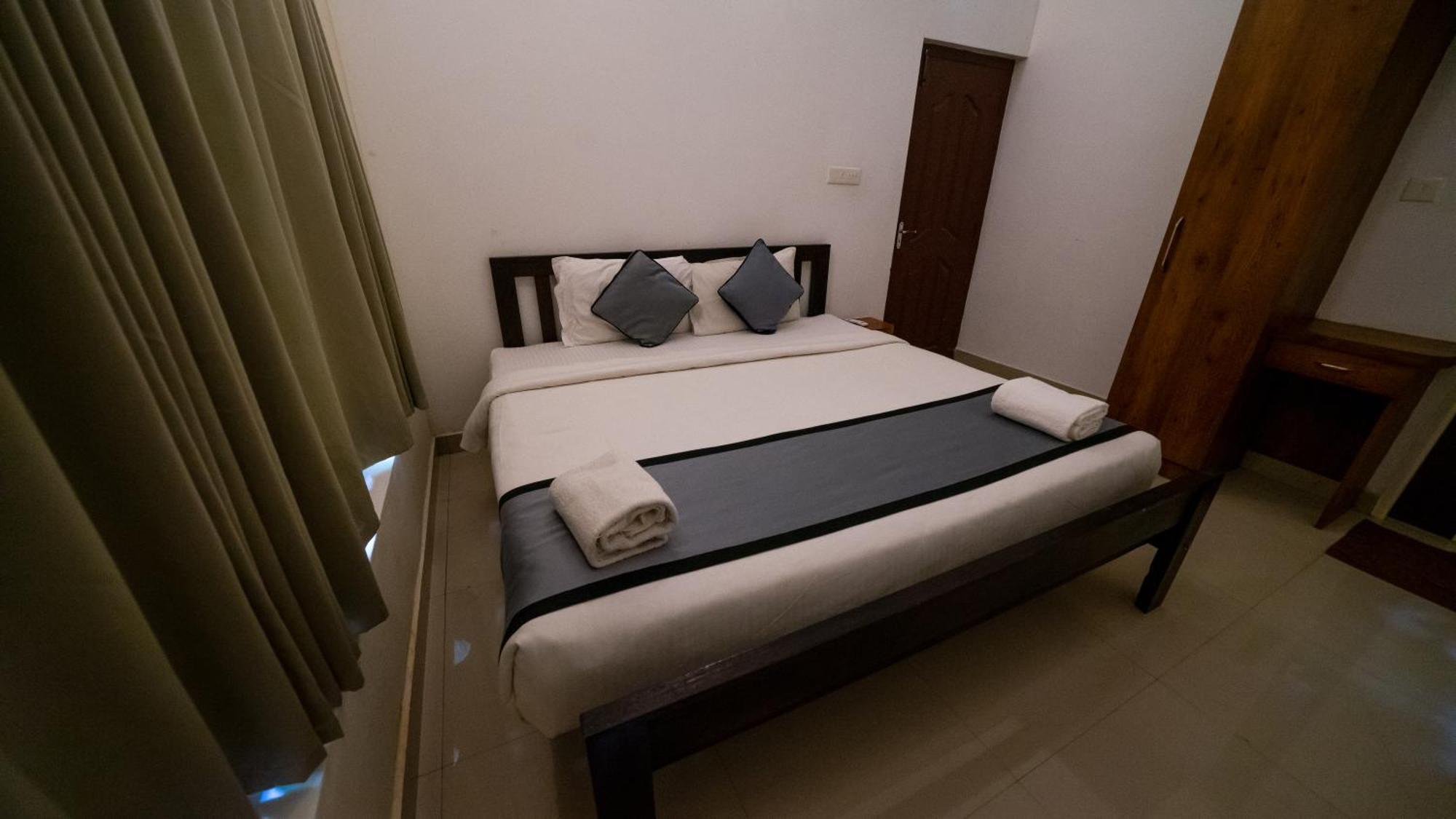 Vythiri Holiday Resort, Wayanad Ngoại thất bức ảnh