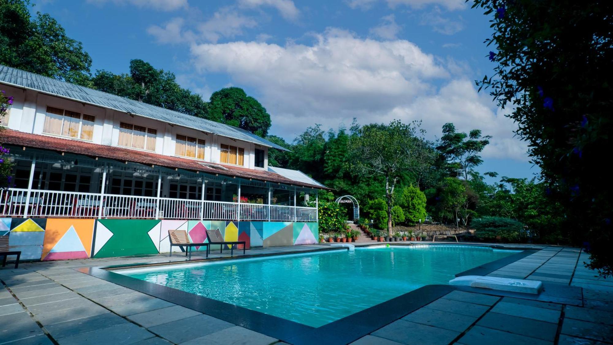 Vythiri Holiday Resort, Wayanad Ngoại thất bức ảnh