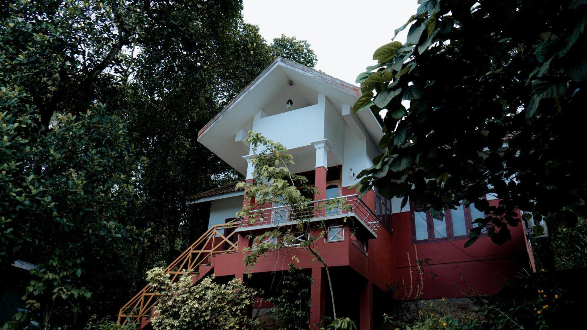 Vythiri Holiday Resort, Wayanad Ngoại thất bức ảnh