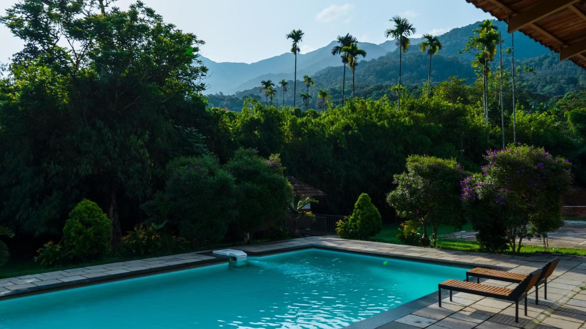 Vythiri Holiday Resort, Wayanad Ngoại thất bức ảnh