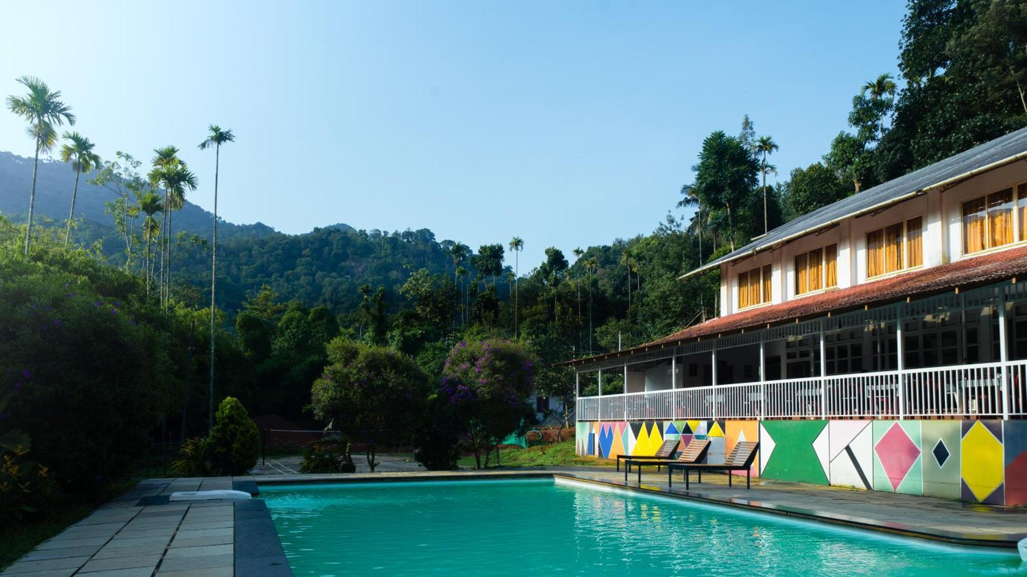 Vythiri Holiday Resort, Wayanad Ngoại thất bức ảnh