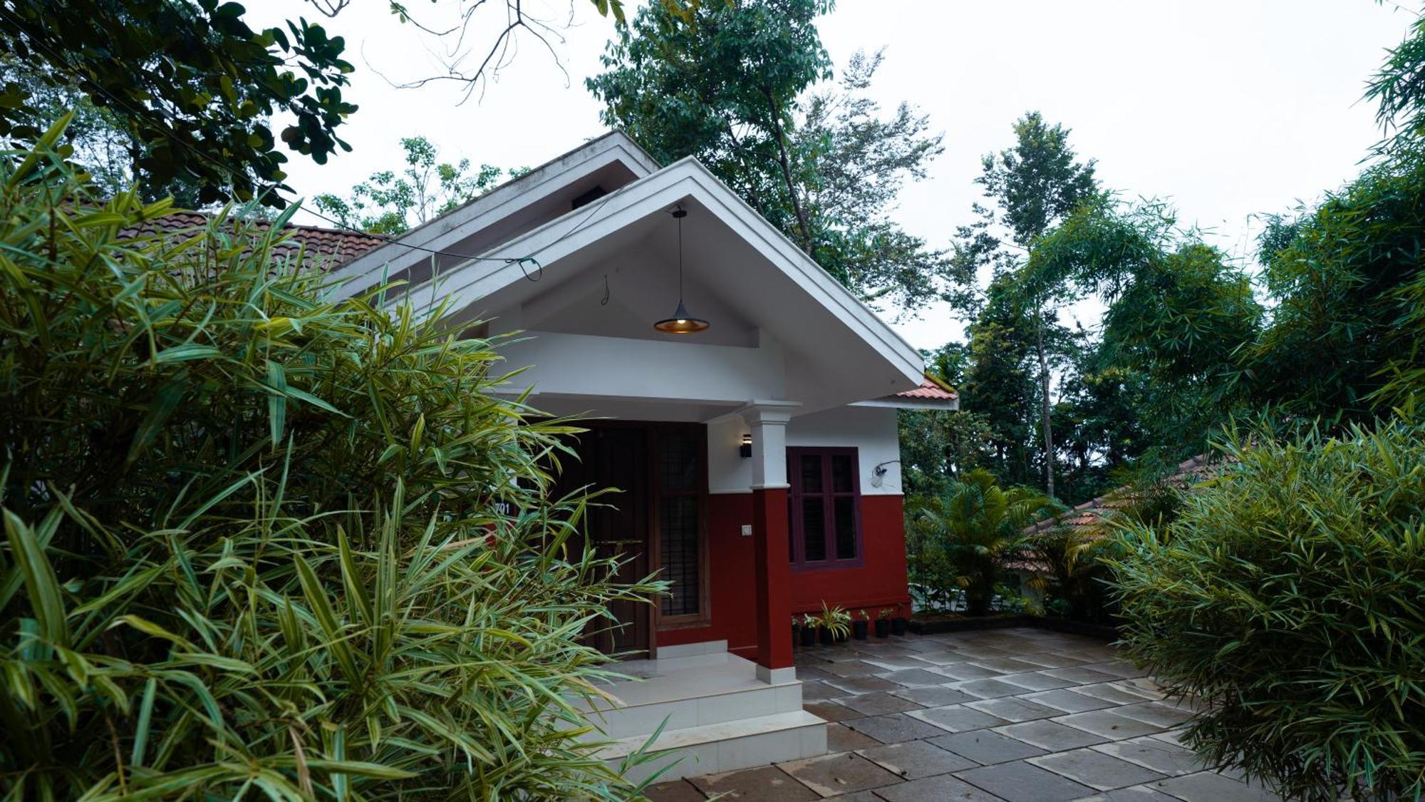 Vythiri Holiday Resort, Wayanad Ngoại thất bức ảnh