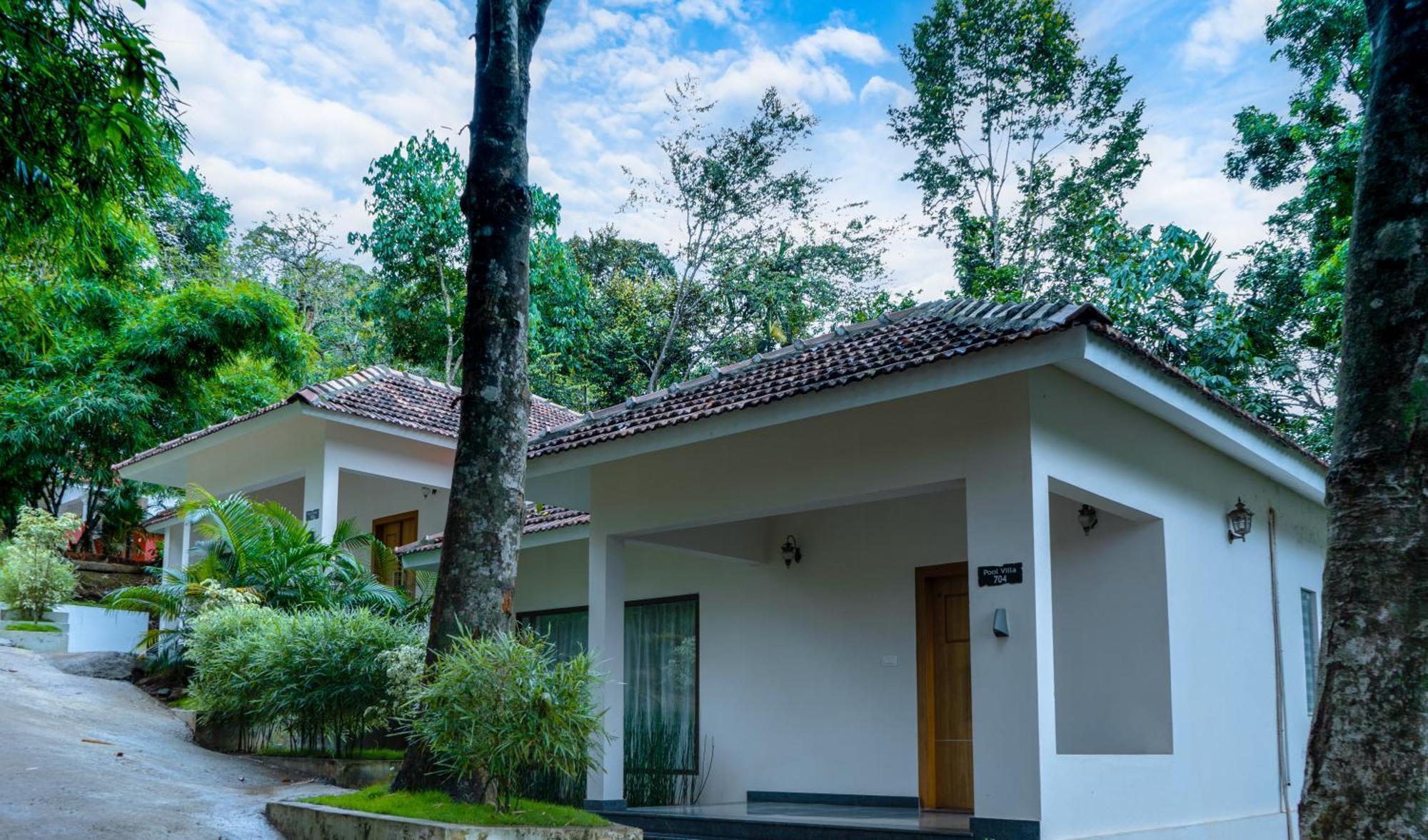 Vythiri Holiday Resort, Wayanad Ngoại thất bức ảnh